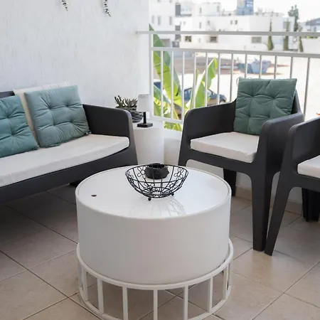 Delightful 1st Floor Xanthippis * Strovolos