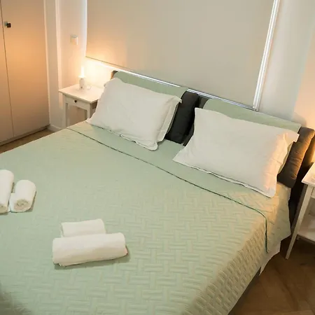 Delightful 1st Floor Xanthippis Apartment *