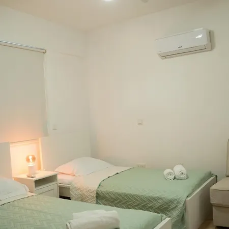 Delightful 1st Floor Xanthippis Apartment