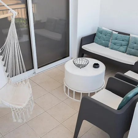 Apartment Delightful 1st Floor Xanthippis Strovolos